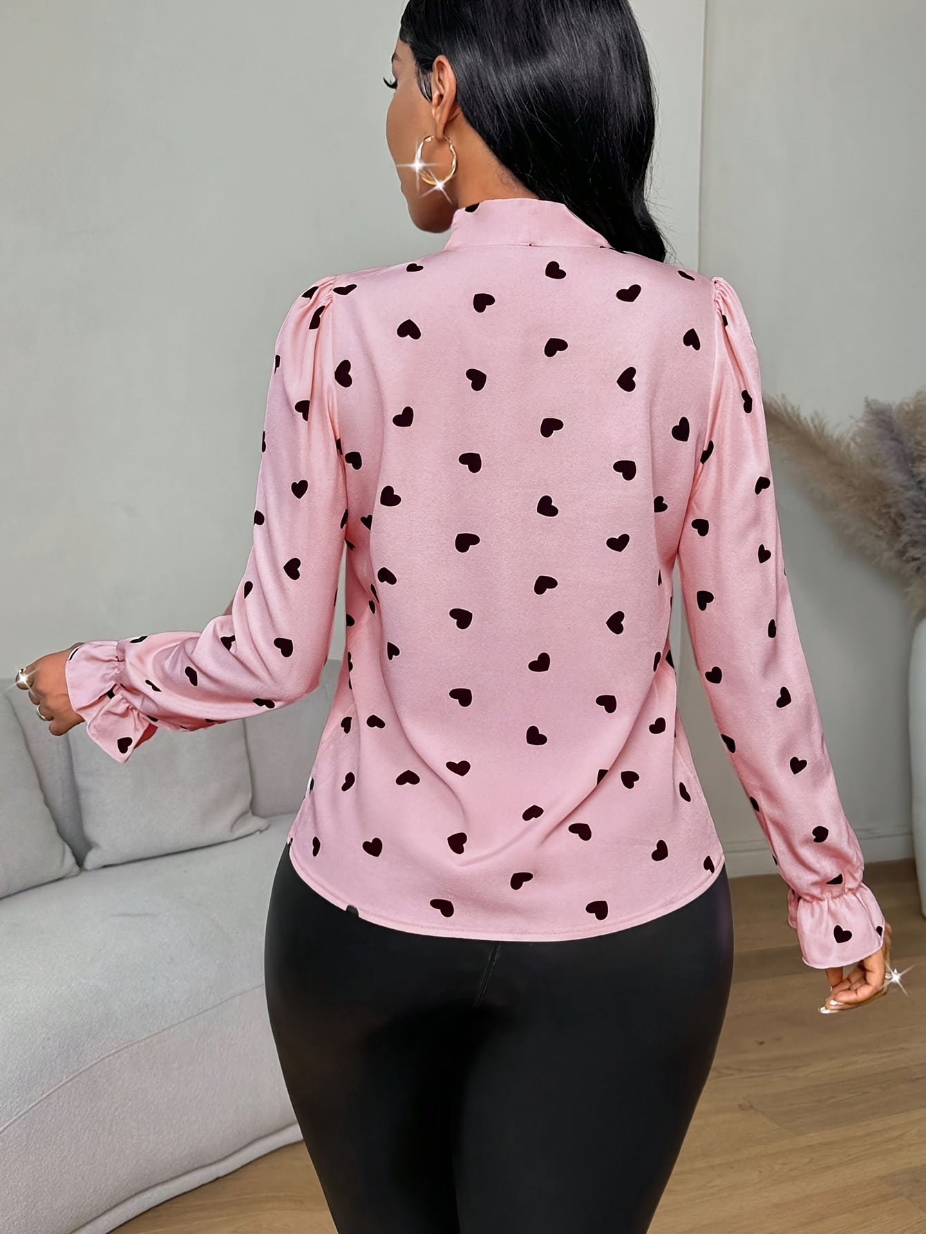 💕 Chemisier Élégant Femme à Imprimé Cœurs avec Manches Bouffantes et Nœud sur le Devant