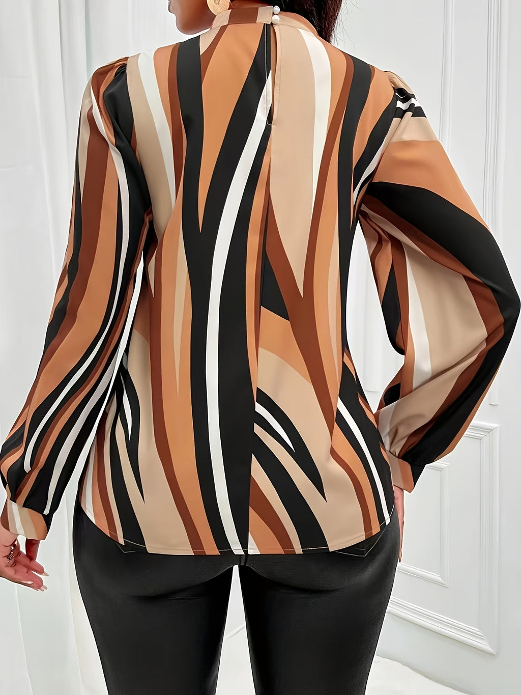 ⚜️ Blouse à Col Montant Imprimée à Rayures – Manches Lanternes Élégantes pour Femme