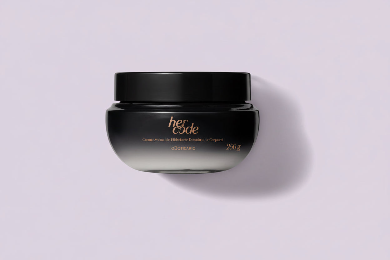 Crème corporelle hydratante veloutée Her Code 250 g